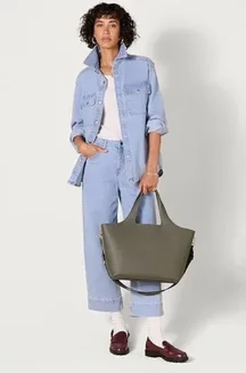Amazon Essentials Women's Soft Crossbody Tote Bag